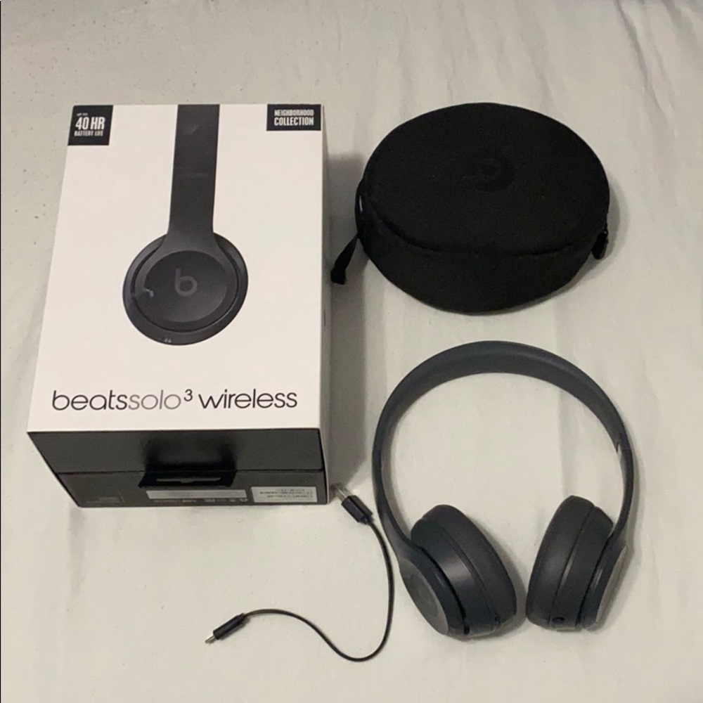 Beatssolo3 wireless Headphones